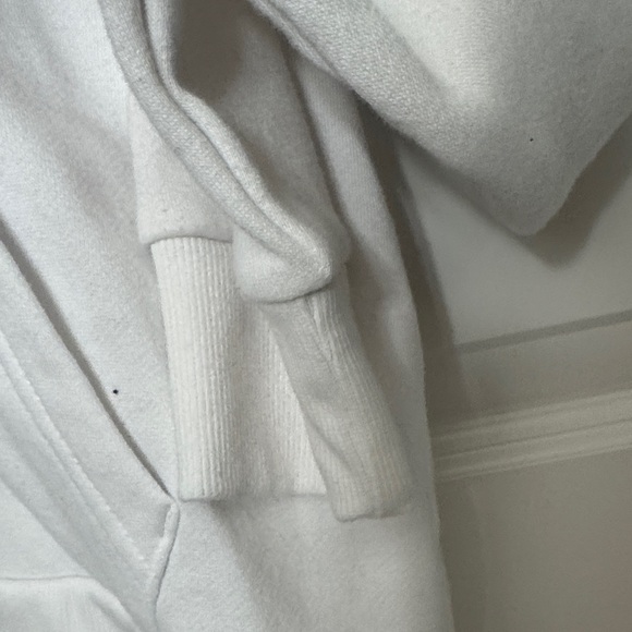 Streetwear Society White Zip Up Hoodie - Picture 4 of 7